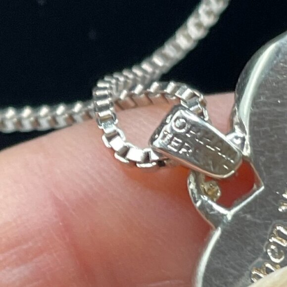 Gorham Sterling Silver .925 Footprints Two-Tone Reversible Pendant Necklace - Picture 6 of 6